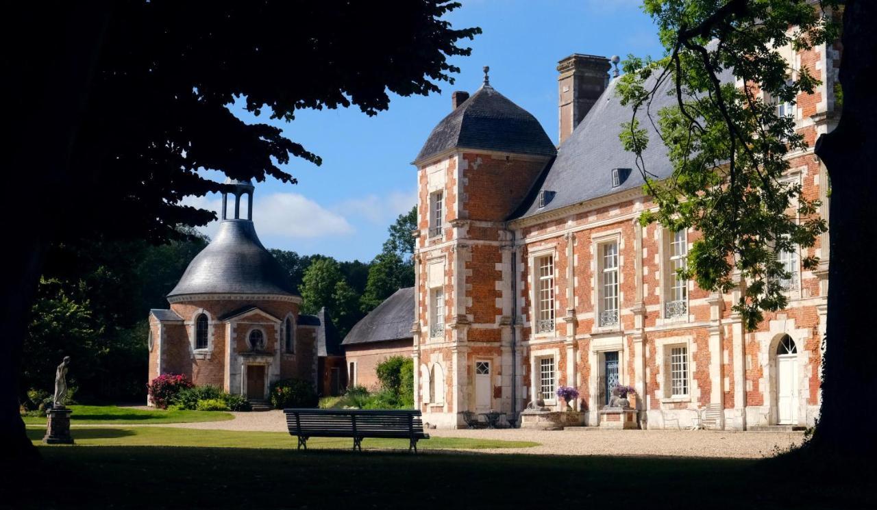 Le Chateau De Bonnemare - Bed And Breakfast Radepont Buitenkant foto