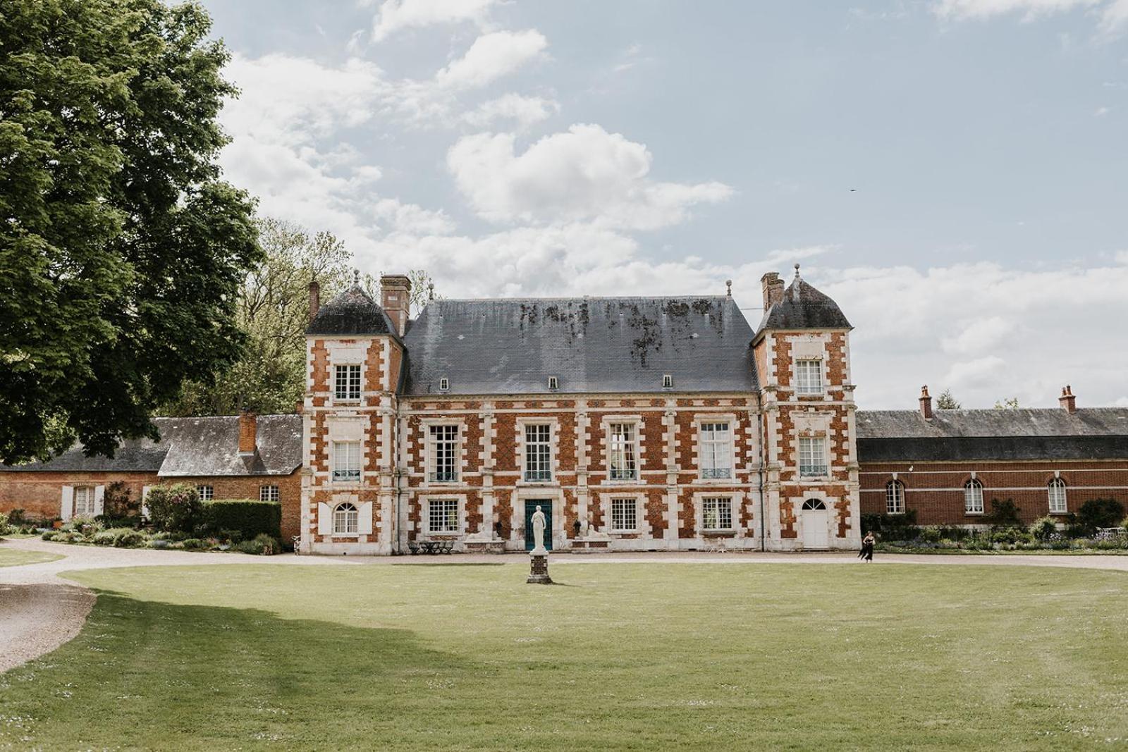 Le Chateau De Bonnemare - Bed And Breakfast Radepont Buitenkant foto