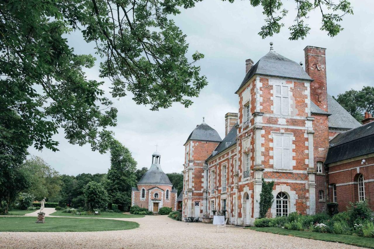 Le Chateau De Bonnemare - Bed And Breakfast Radepont Buitenkant foto